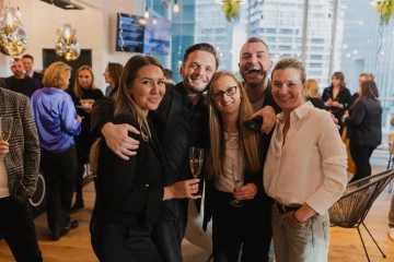 Coworking komunita a kanceláře k pronájmu pro profesionály, akce mimo WorkLounge, lidé na žižkově