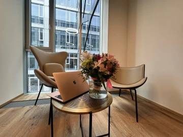 zasedací místnost k pronájmu praha 6, wework, opero, worklounge, meeting rooms