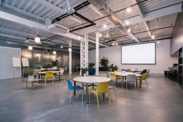 WorkLounge Event House - Konferenční prostory v Praze pro firemní i komunitní akce nebo přednášky.