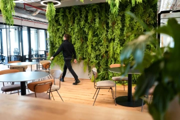 coworking wework, pronájem kanceláře
