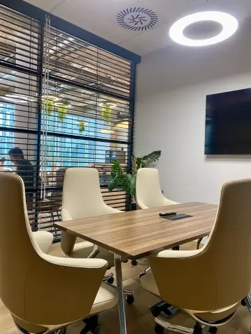 Focus zasedacĂ mĂstnost WorkLounge Pankrác k pronájmu