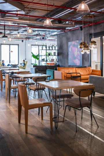WorkLounge Diamant - sdílená lounge - coworking a servisované kanceláře