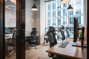 WorkLounge Pankrác servisovaná kancelář pro 6 osob