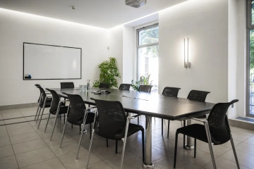WorkLounge Žižkov - zasedací místnost pro vaše meetingy