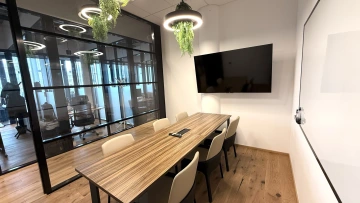 WorkLounge Pankrác zasedací místnost 5